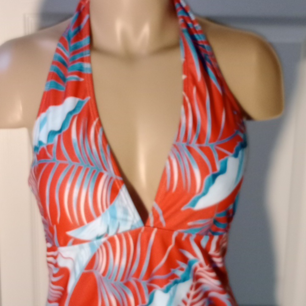 * UNBRANDED RED FLORAL ONE PIECE SWIMSUIT, SIZE XL - Picture 2 of 9